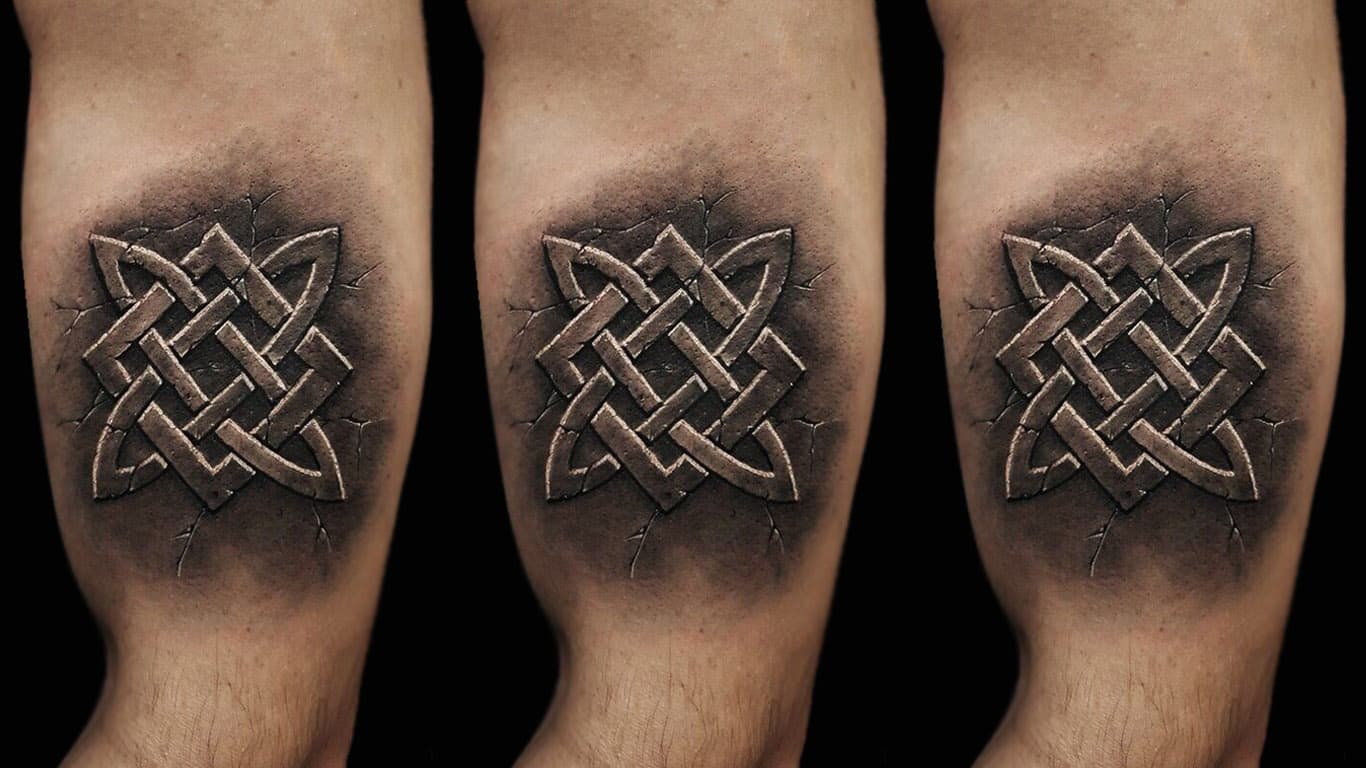 Татуировка славянские руны