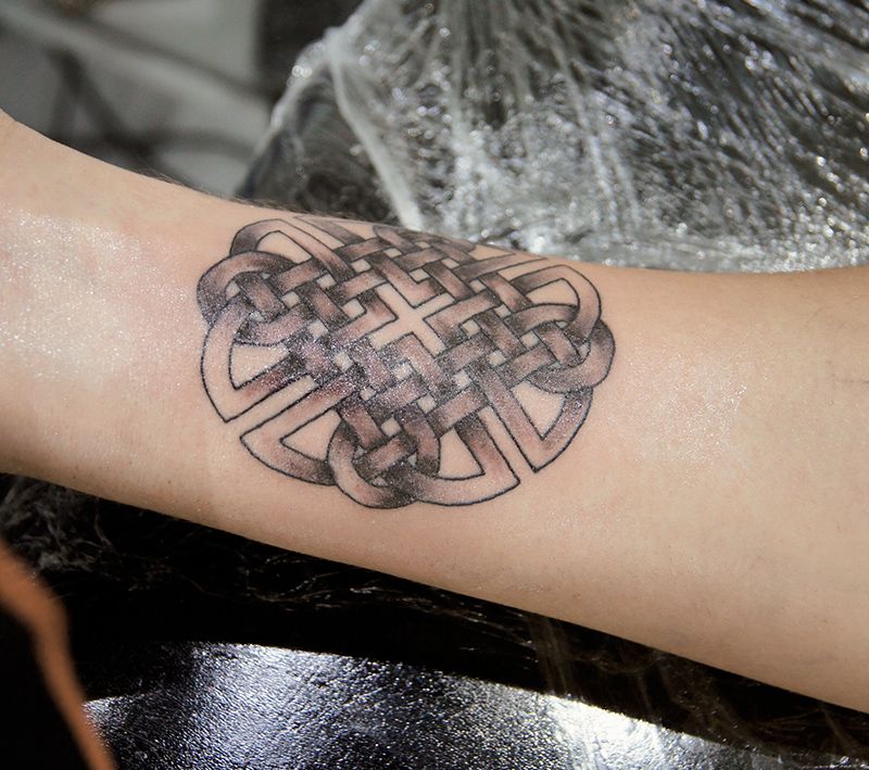 Татуировка кельтский узел
