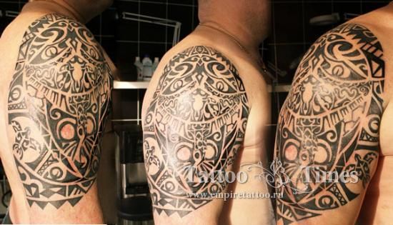 Татуировка для мужчин Полинезия на плече