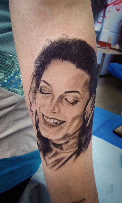 Татуировка Майкл Джексон портрет