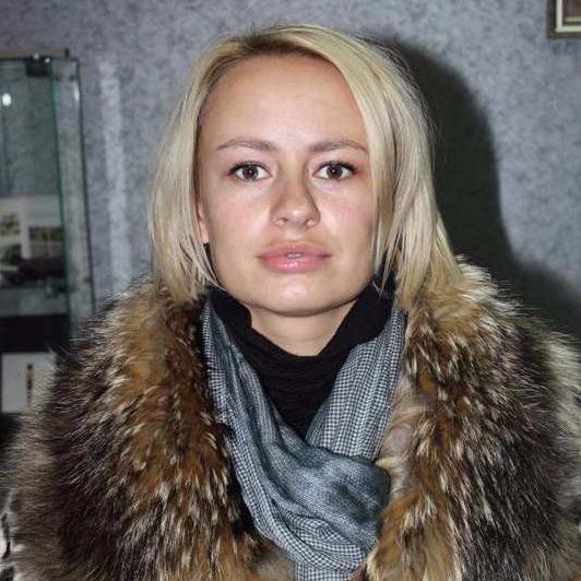 Инга - перманентный макияж - стрелка