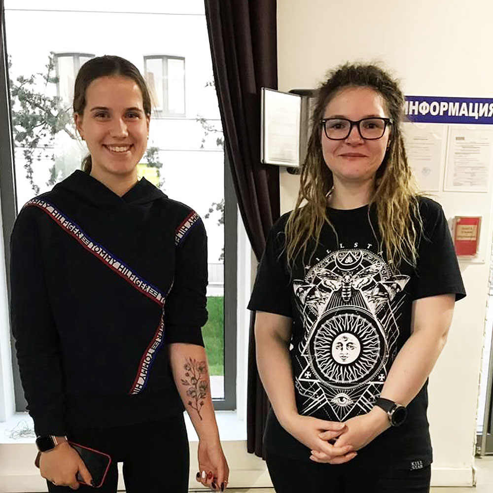 Юля - тату цветы на предплечье