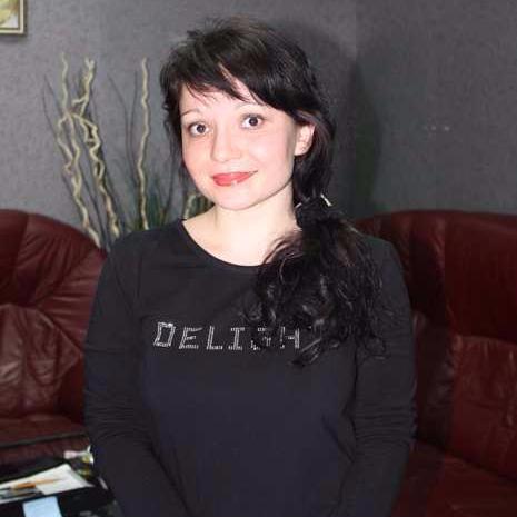 Виктория - перманентный макияж губ "Полная растушевка"