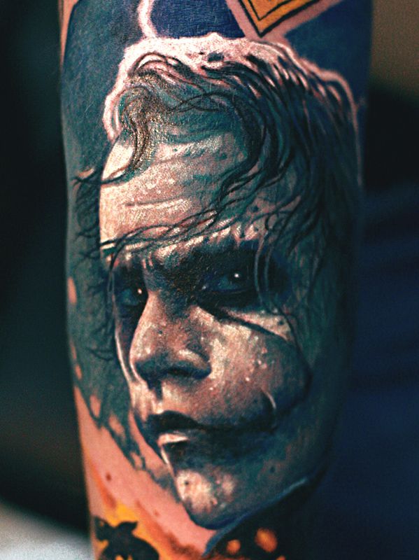 Татуировка на руке портрет