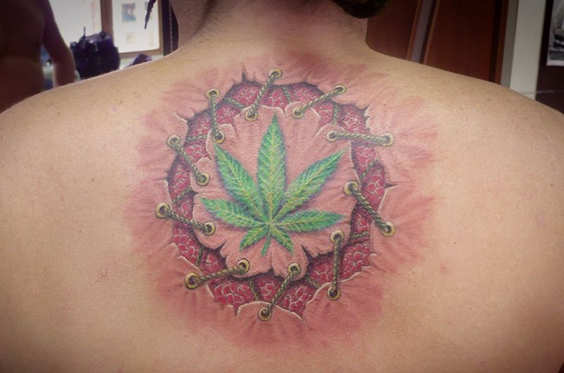 татуировка и марихуана