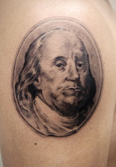 Татуировка портрет Бенджамина Франклина