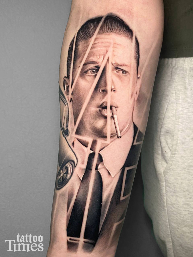 Тату мужской портрет сигаретой