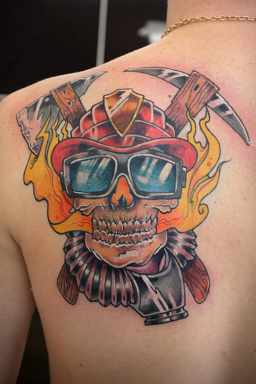 Татуировка череп Пожарного