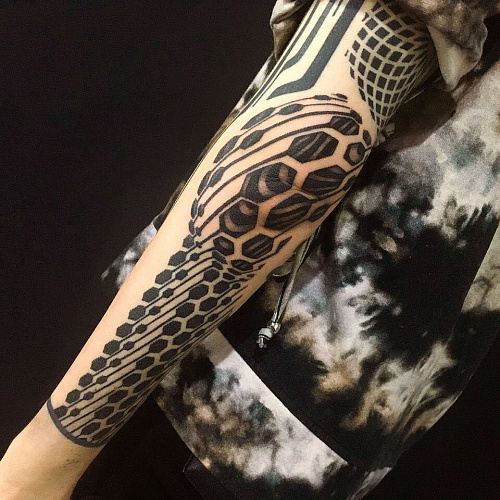 Тату паттерны на локте