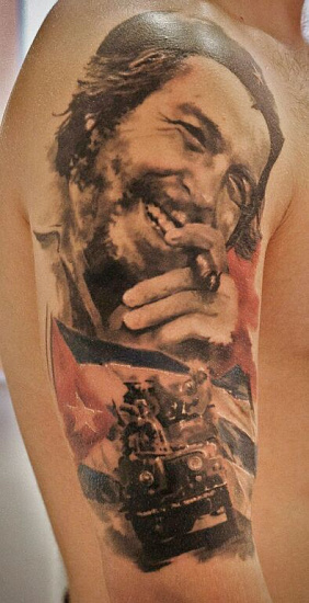 Татуировка Че Гевара на плече