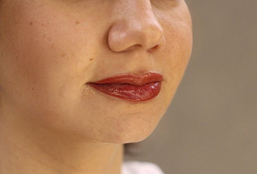 Перманентный макияж губ - полная растушевка