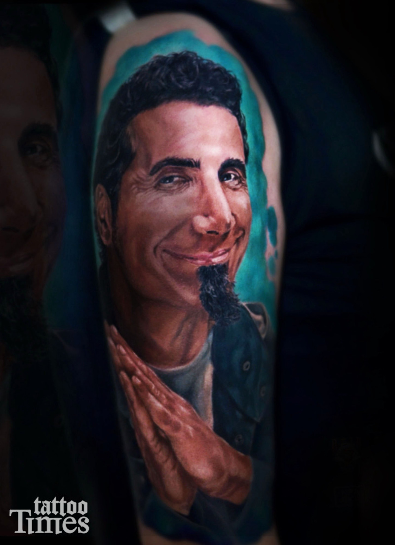 Тату Серж Танкян