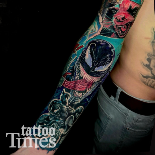 Тату венома на руке