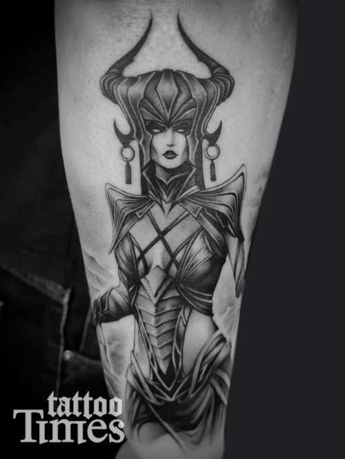 Тату Малифисента