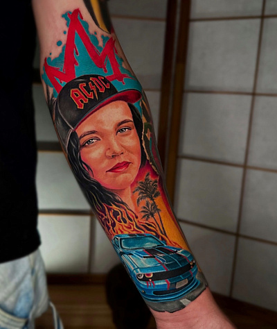 Тату девушка стрит рейсер