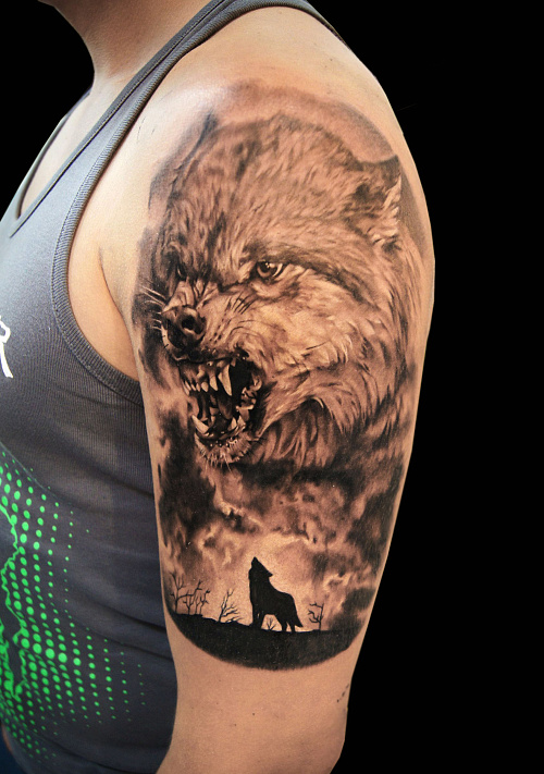 Волк на плече