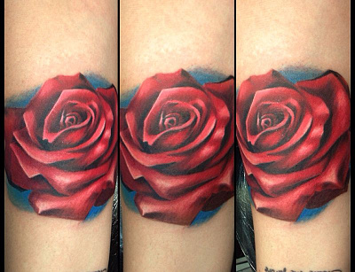 Татуировка роза реализм