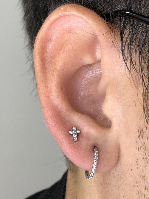 Пирсинг уха 11