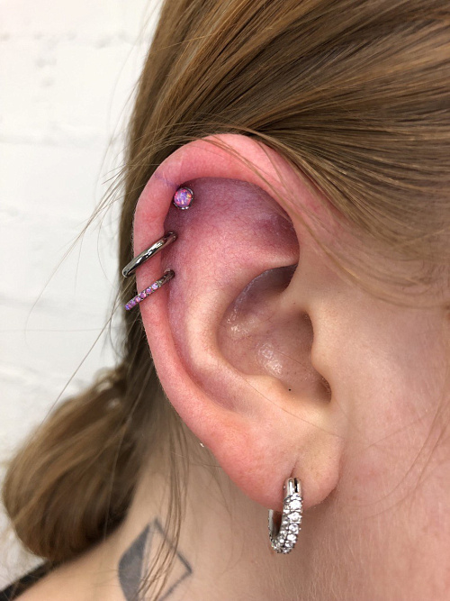 Пирсинг хряща уха 7