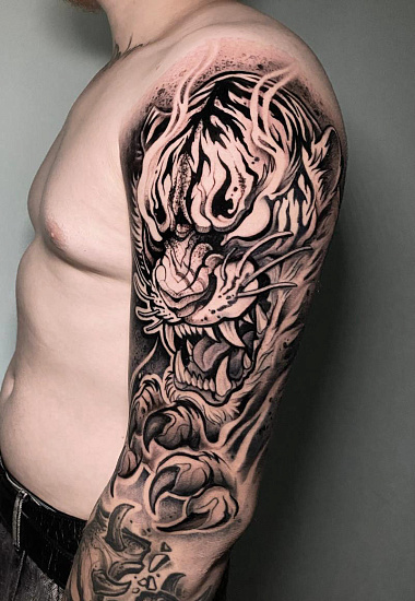 Тату тигр япония