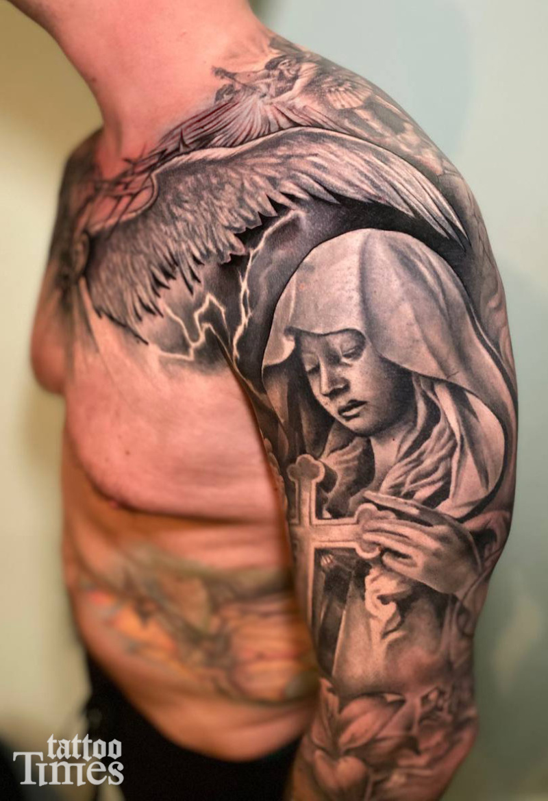 Тату дева Мария