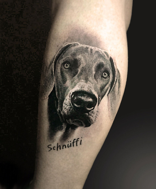 Тату собака Снуффи