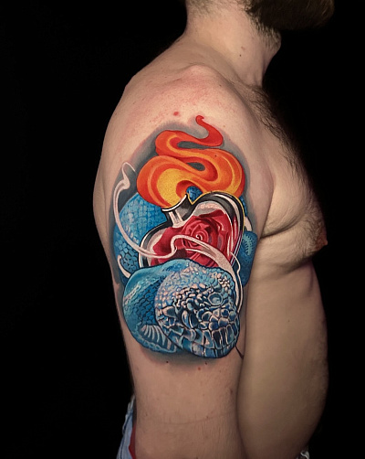 Тату змея и сосуд с огнем