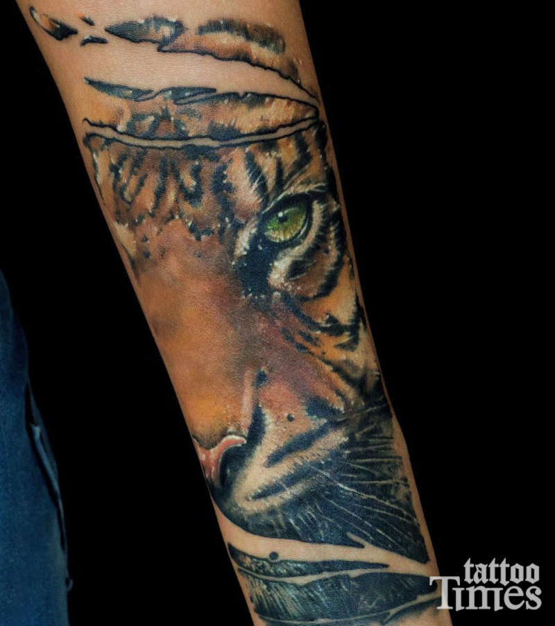 Татуировка морда тигра