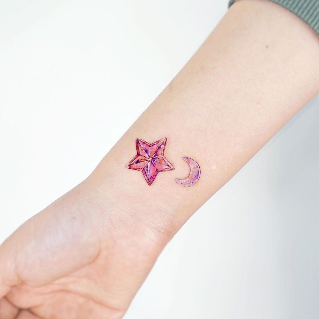 татуировка звезда