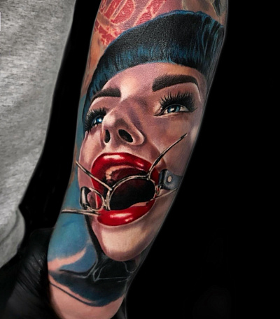 Татуировка женский портрет