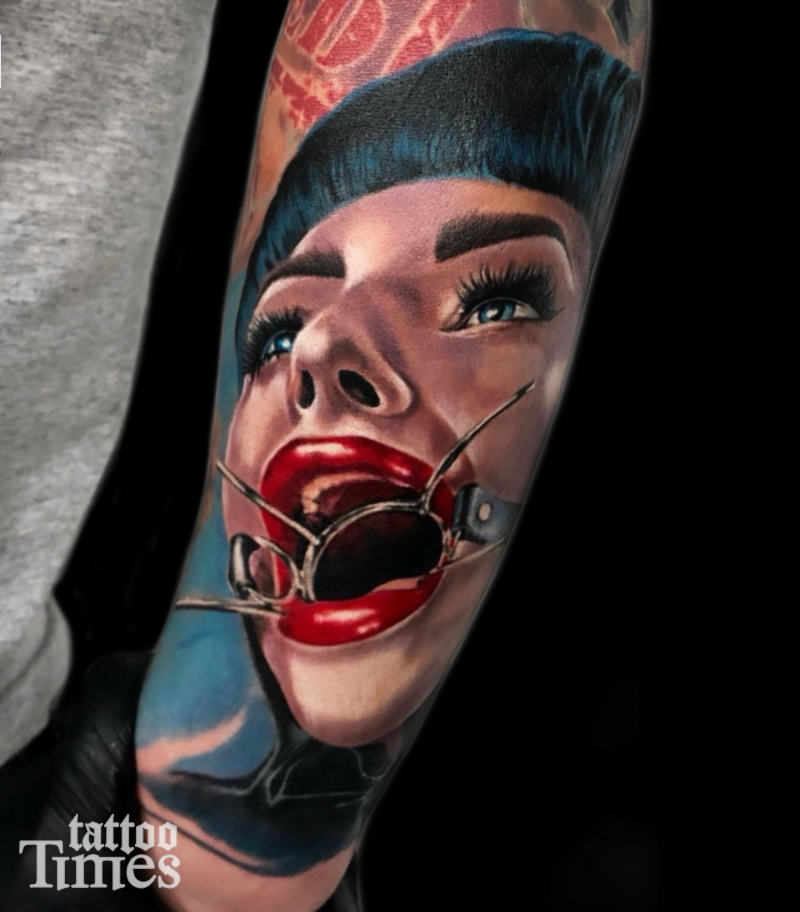 Татуировка женский портрет