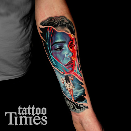 Тату неоновый портрет