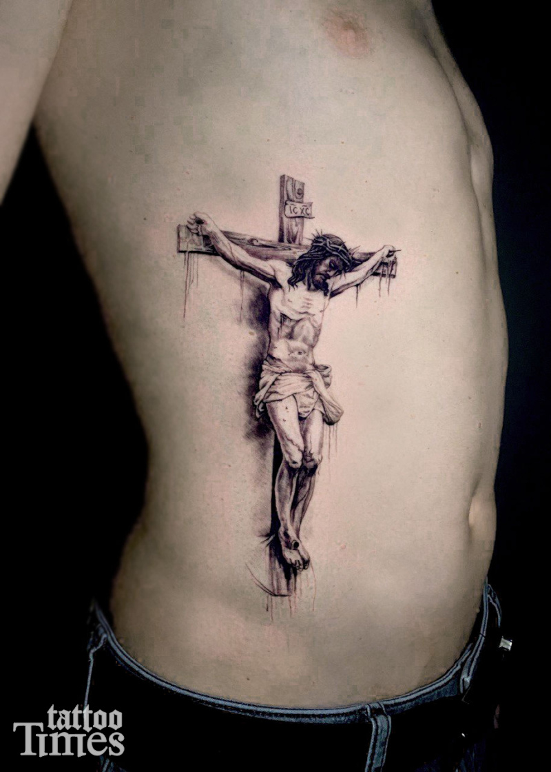 Тату Иисус на боку