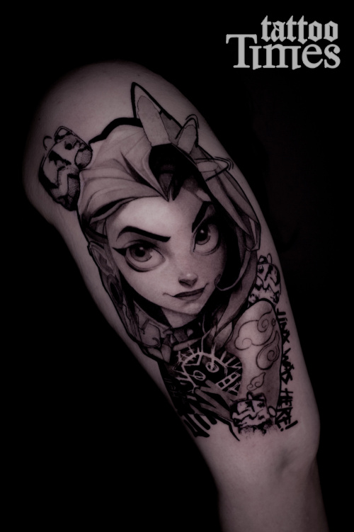 Тату мультяшная девушка