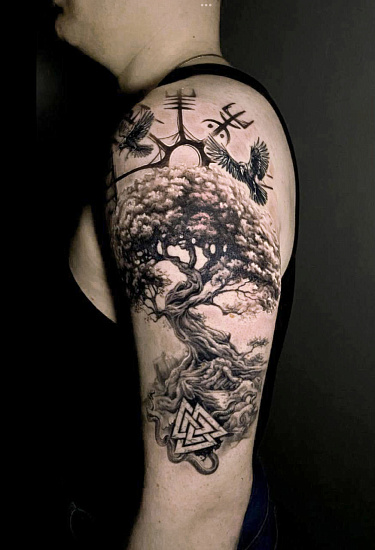 Тату дерево скандинавия