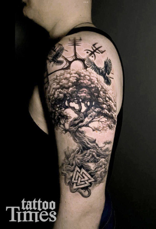 Тату дерево скандинавия