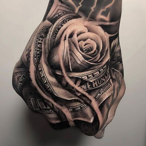 Значение татуировки розы для мужчины