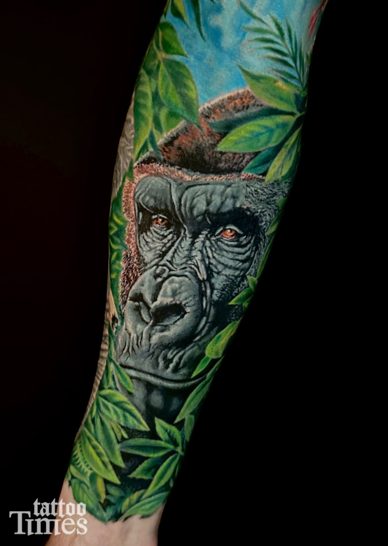 Тату горилла