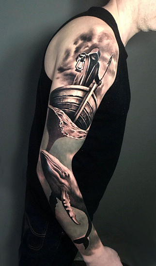 Тату рукав корабль и кит