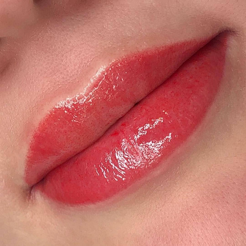 Перманент губ полная растушовка 3D