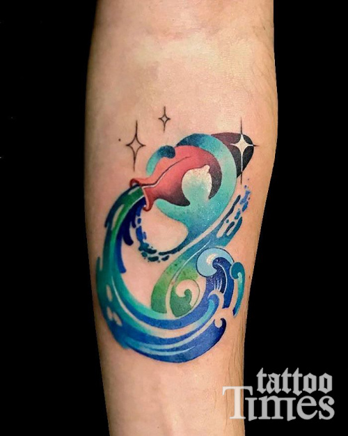 Тату водолей на руке