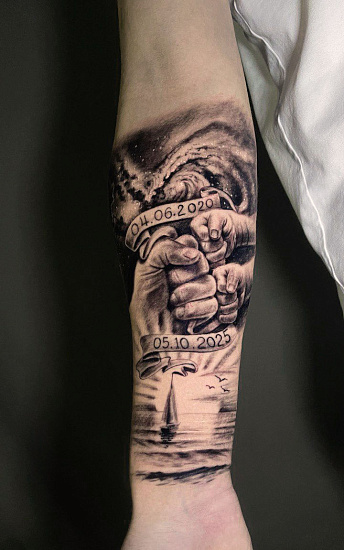 Тату кулачки и космос
