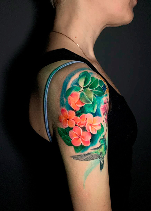 Тату цветы и колибри