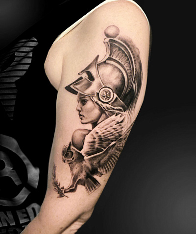 Тату девушка воин и филин